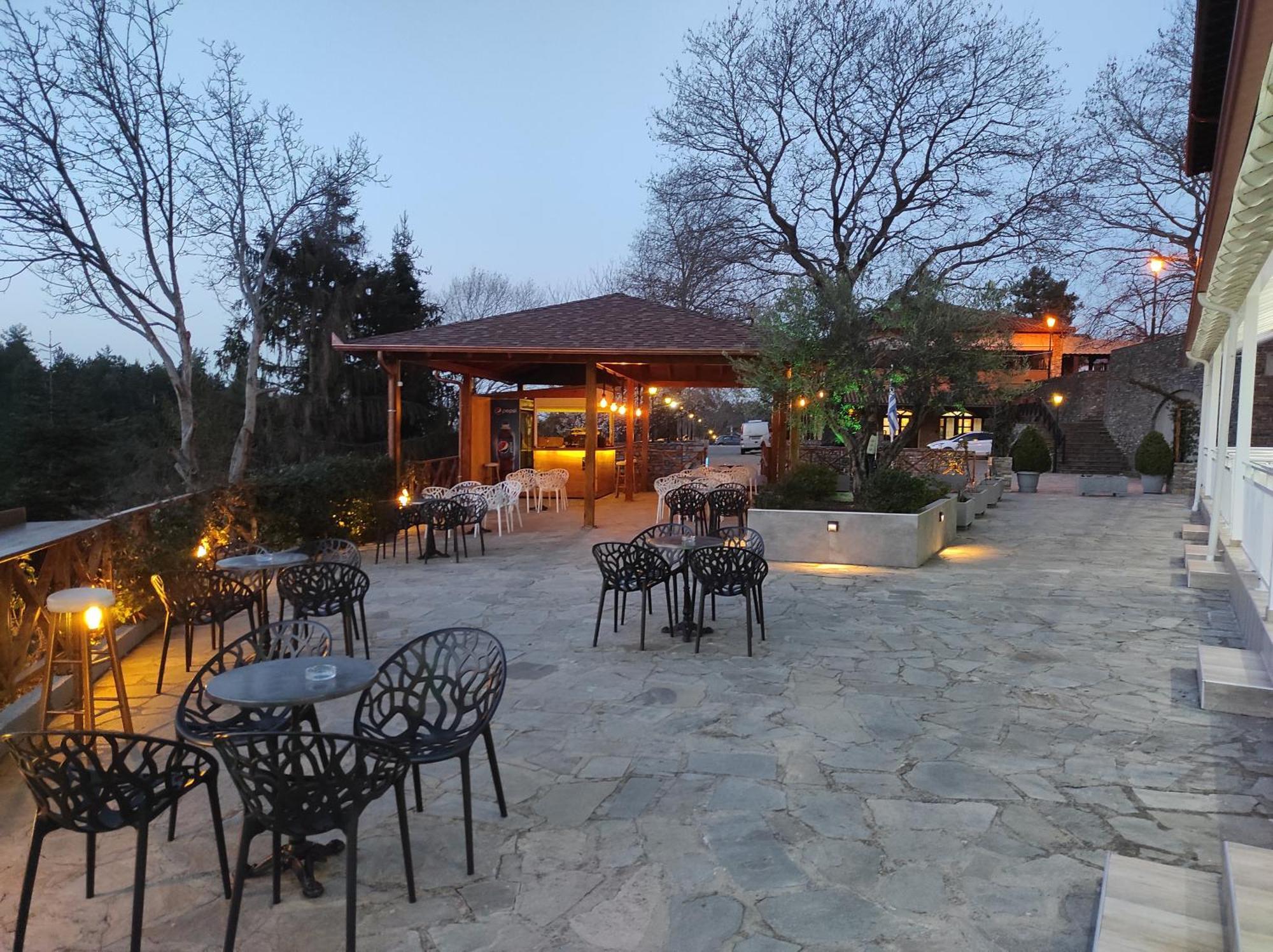 Ενοικιαζόμενα Δωμάτια Ενιπεύς- Rooms Enipeas Літохоро Екстер'єр фото